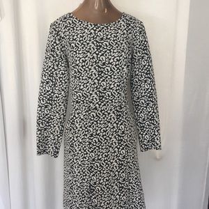 Black & White Women’s H&M dress!❤️